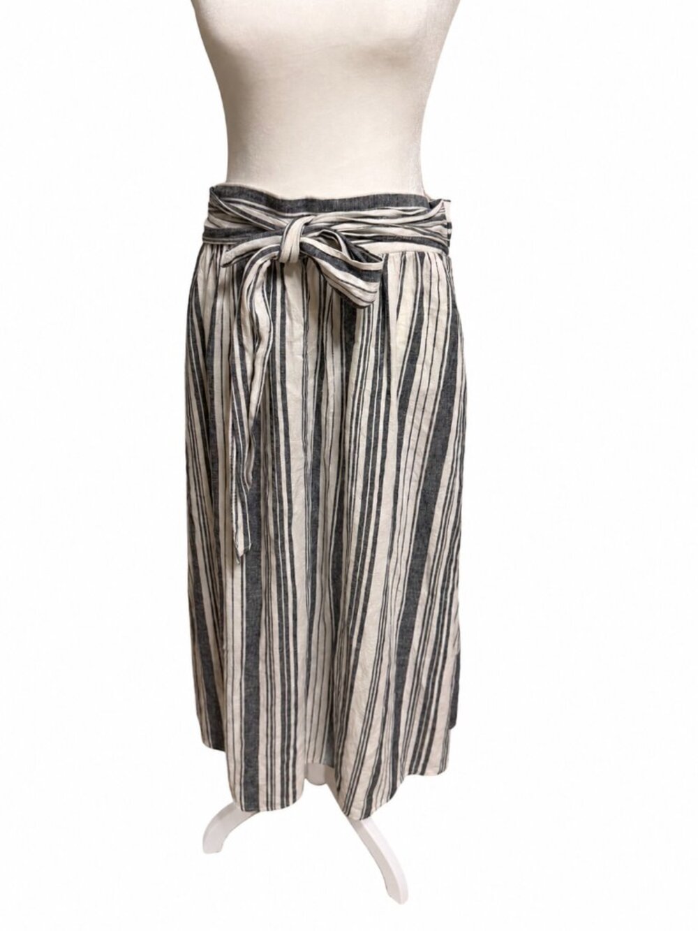 Time and Tru Striped Tie-Waist Maxi Skirt Size Medium